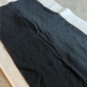 Gucci Authentic Black Wool & Silk Scarf with GG Supreme Pattern